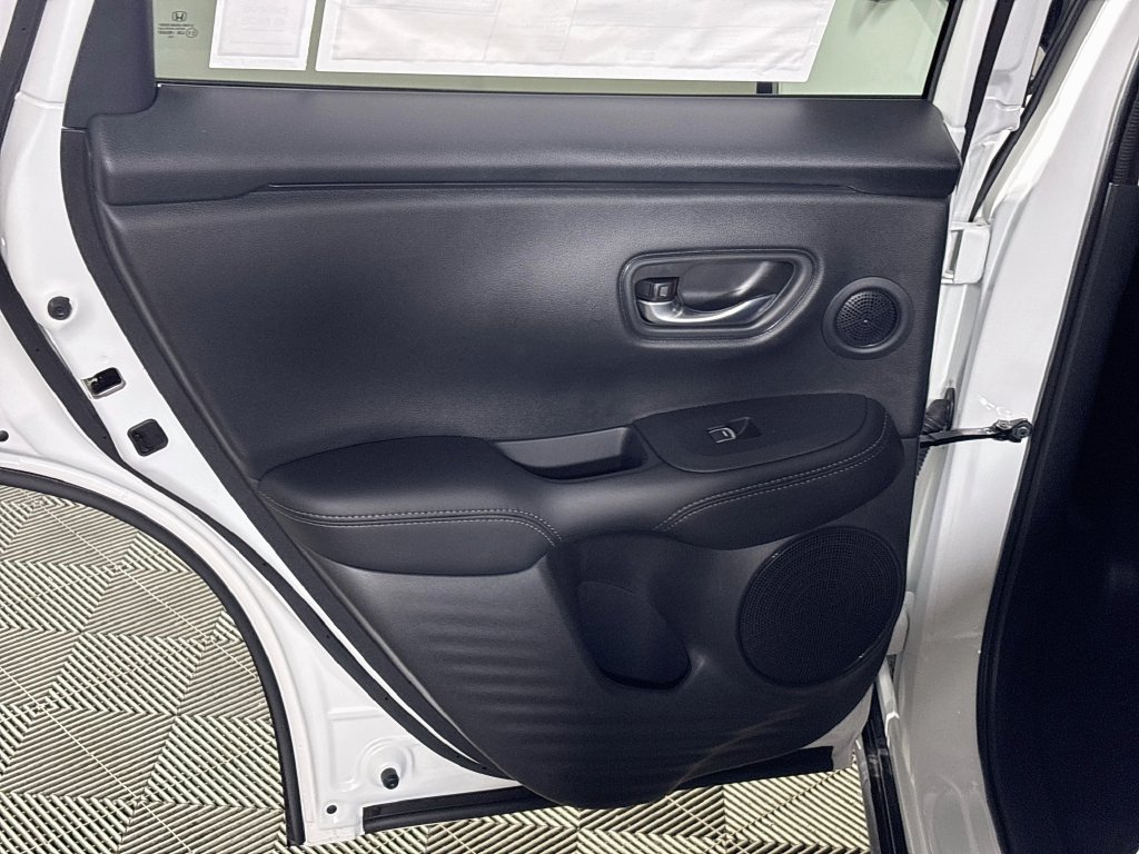 New 2027 Honda HR-V EX-L image 19