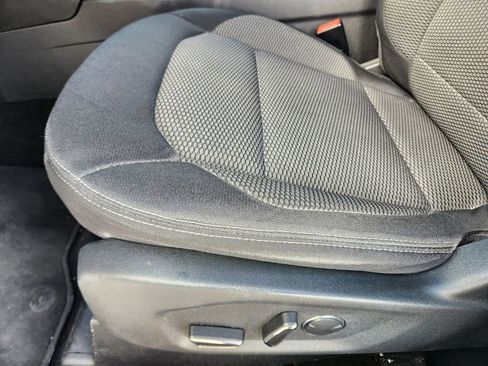 Certified 2018 Ford Explorer XLT image 12