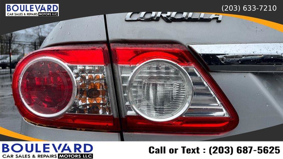 Used 2013 Toyota Corolla L FWD image 11