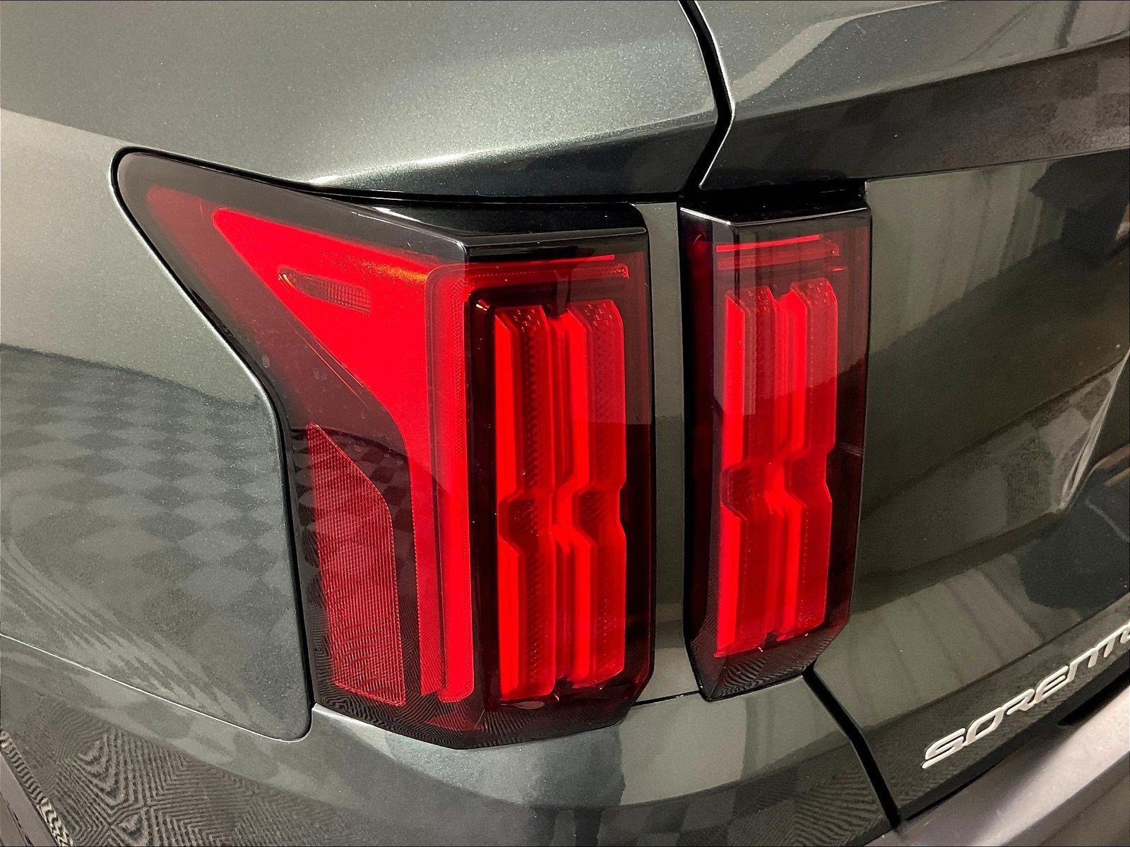 Used 2023 Kia Sorento SX Prestige AWD/4WD image 23