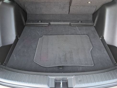 Used 2025 Honda CR-V LX image 27