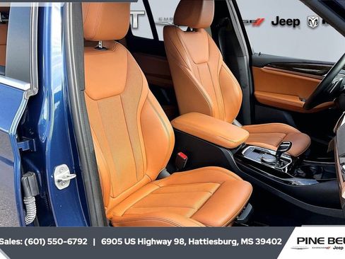 Used 2023 BMW X3 sDrive30i w/ Premium Package image 6