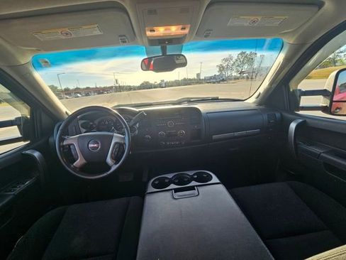 Used 2013 GMC Sierra 2500 SLE w/ SLE Preferred Package image 12