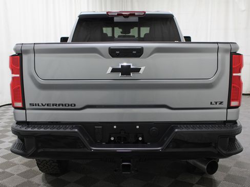 Used 2025 Chevrolet Silverado 2500 LTZ w/ LTZ Plus Package AWD/4WD image 34