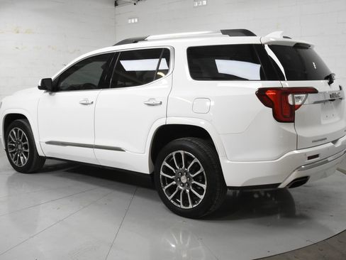 Used 2020 GMC Acadia Denali AWD/4WD image 9