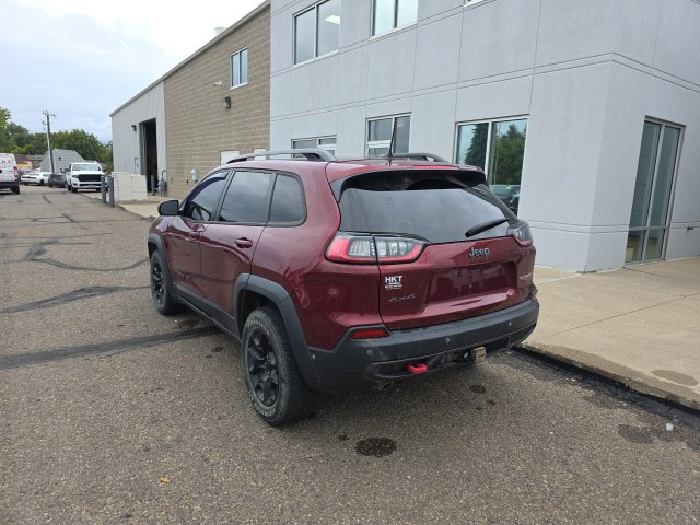 Used 2019 Jeep Cherokee Trailhawk AWD/4WD image 7
