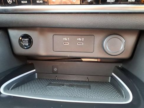 Certified 2025 Nissan Rogue SL w/ Tech Package FWD image 21
