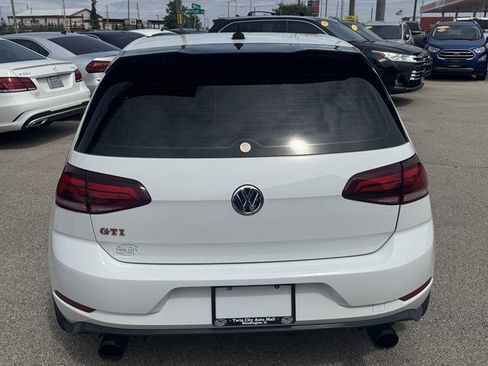 Used 2019 Volkswagen GTI SE FWD image 7