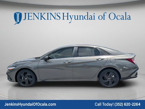 New 2026 Hyundai Elantra SEL Sport Premium FWD image 7