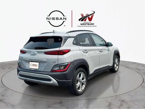 Used 2023 Hyundai Kona SEL w/ Cargo Package AWD/4WD image 6