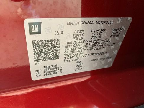 Used 2018 Chevrolet Suburban LT w/ Luxury Package AWD/4WD image 33