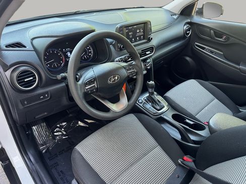 Used 2021 Hyundai Kona SE AWD/4WD image 15