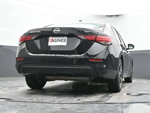 Used 2024 Nissan Sentra SV FWD image 44