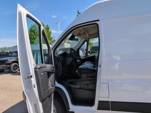 New 2026 RAM ProMaster 3500 w/ Safety Group FWD image 20