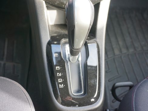 Used 2020 Chevrolet Sonic LT w/ Convenience Package image 10