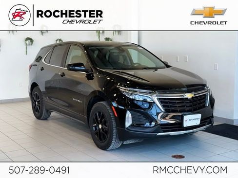 Used 2022 Chevrolet Equinox LT image 1