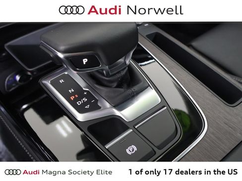 Used 2024 Audi Q5 2.0T Premium Plus w/ Premium Plus Package AWD/4WD image 4