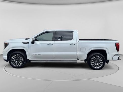 Used 2024 GMC Sierra 1500 Denali Ultimate AWD/4WD image 2