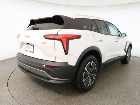 Used 2024 Chevrolet Blazer EV LT image 4