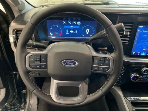 New 2026 Ford F350 Lariat w/ FX4 Off-Road Package image 19