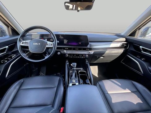 Used 2025 Kia Telluride S FWD image 15