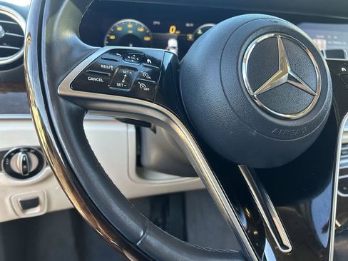 Used 2022 Mercedes-Benz E 350 Sedan image 20