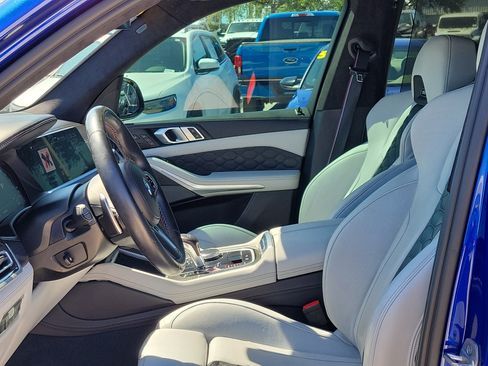 Used 2022 BMW X5 M w/ Competition Package 2 AWD/4WD image 21