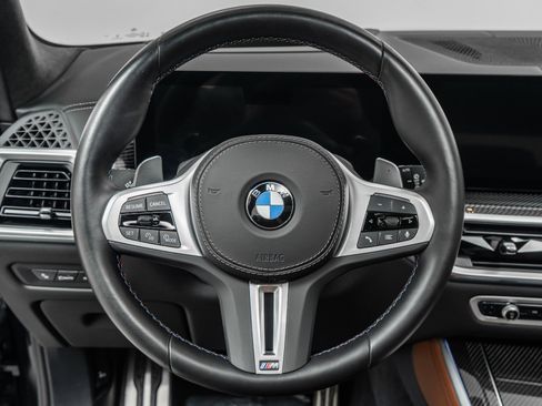 Used 2024 BMW X5 M60i image 15