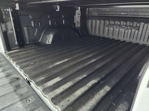 Used 2024 GMC Sierra 1500 AT4X image 5