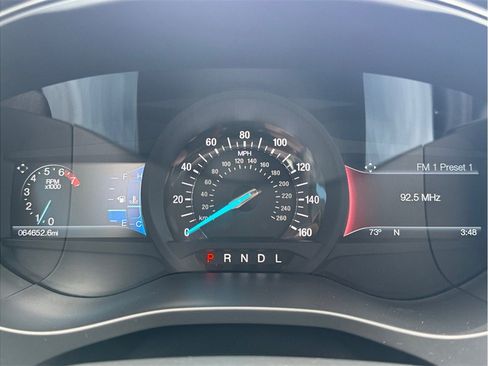 Used 2018 Ford Fusion SE w/ Equipment Group 201A FWD image 16