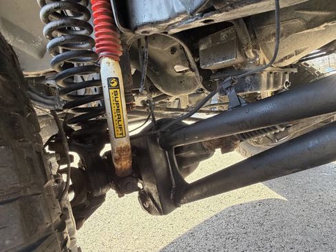 Used 2016 Ford F350 Lariat w/ Lariat Ultimate Package image 50