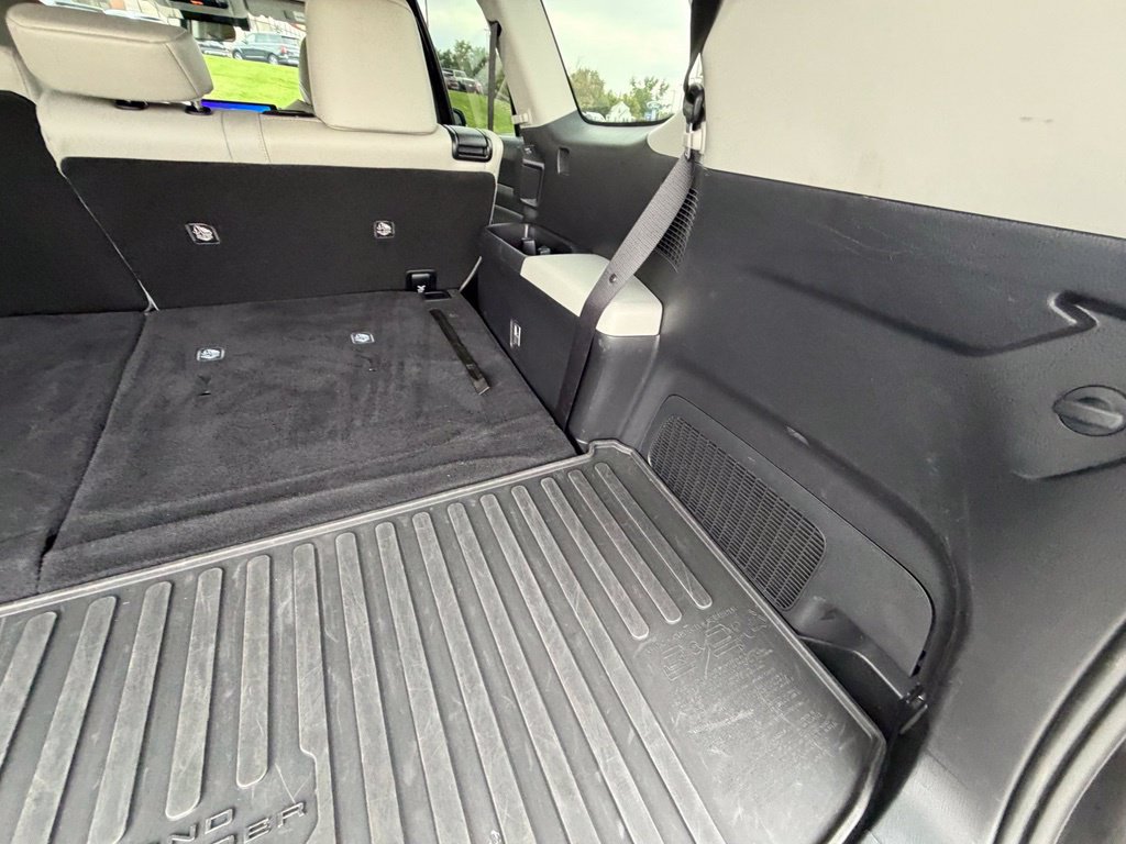 Used 2024 Toyota Grand Highlander AWD Hybrid image 47