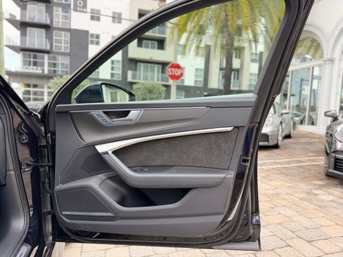 Used 2021 Audi RS 6 image 50