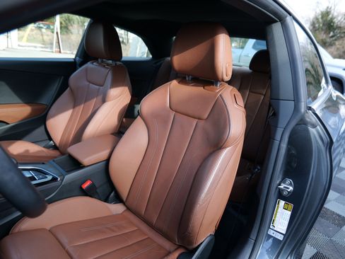 Used 2022 Audi A5 2.0T Premium Plus w/ Premium Plus image 17