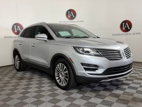 Used 2018 Lincoln MKC Reserve w/ Lincoln MKC Climate Package image 1