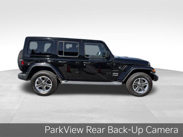 Used 2019 Jeep Wrangler Unlimited Sahara w/ Uconnect 4C Nav & Sound Group AWD/4WD image 8