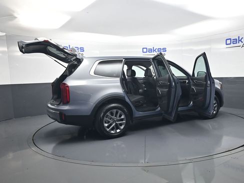 New 2025 Kia Telluride LX FWD image 55