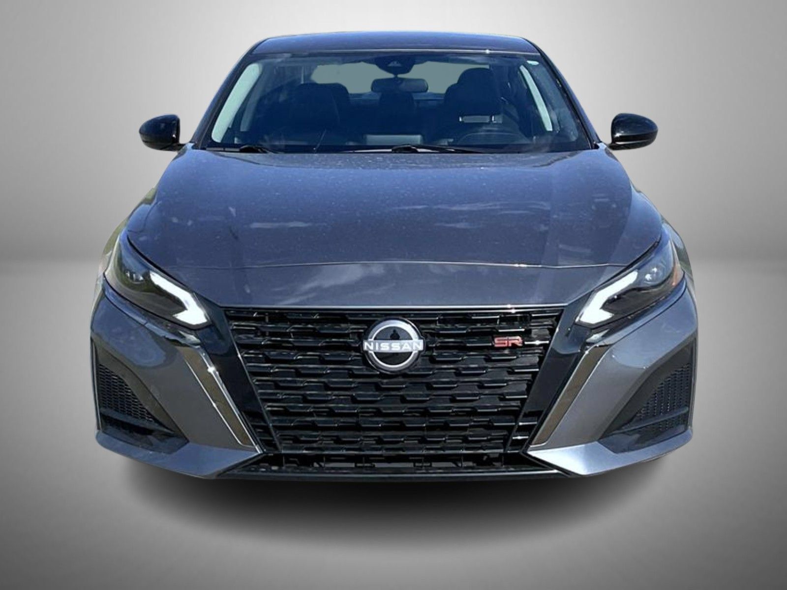 Used 2025 Nissan Altima 2.5 SR AWD/4WD image 2