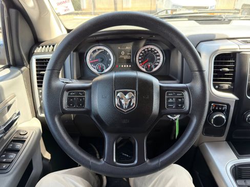 Used 2019 RAM 1500 Classic Warlock image 28