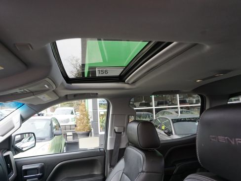 Used 2018 GMC Sierra 1500 Denali w/ Denali Ultimate Package image 19