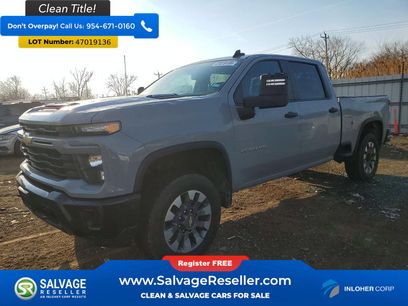 Used 2024 Chevrolet Silverado 2500 Custom w/ Custom Value Package