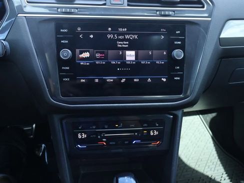 Certified 2023 Volkswagen Tiguan SE R-Line FWD image 25