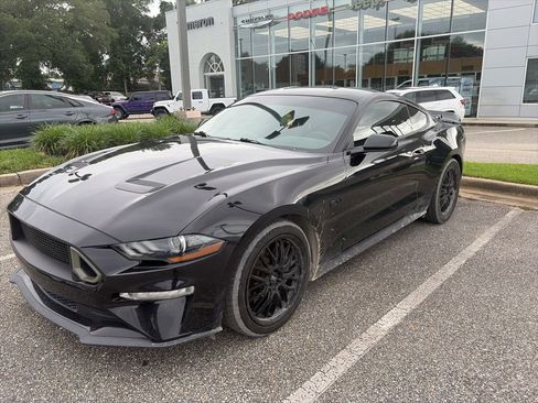 Used 2019 Ford Mustang GT RWD image 1