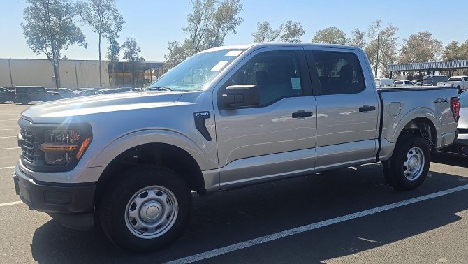 Used 2024 Ford F150 XL AWD/4WD image 1