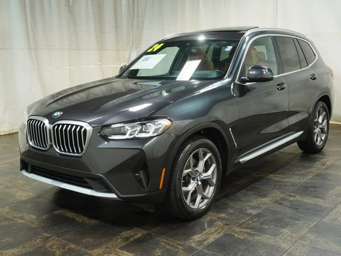 Used 2024 BMW X3 xDrive30i w/ Premium Package w/ZPA AWD/4WD image 2