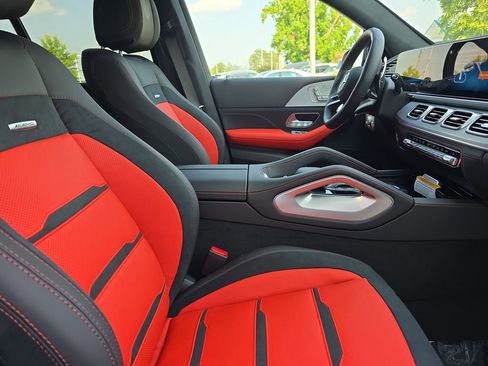 New 2025 Mercedes-Benz GLE 63 AMG S image 10