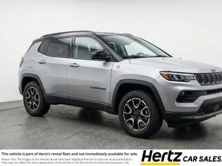 Used 2025 Jeep Compass Trailhawk video 1