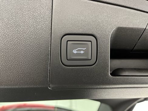 New 2026 Cadillac XT5 Premium Luxury w/ Driver Assist Package AWD/4WD image 34