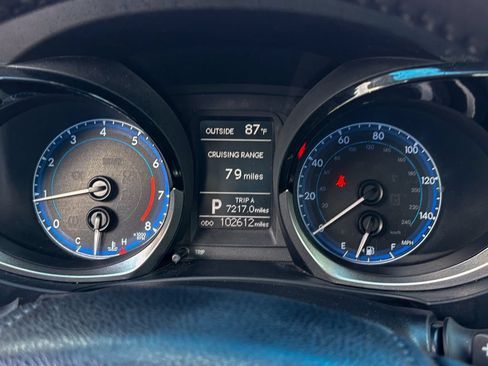 Used 2015 Toyota Corolla S FWD image 26
