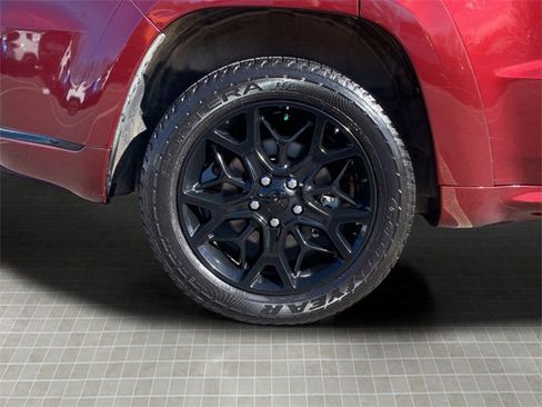 Certified 2021 Jeep Grand Cherokee Limited X image 47